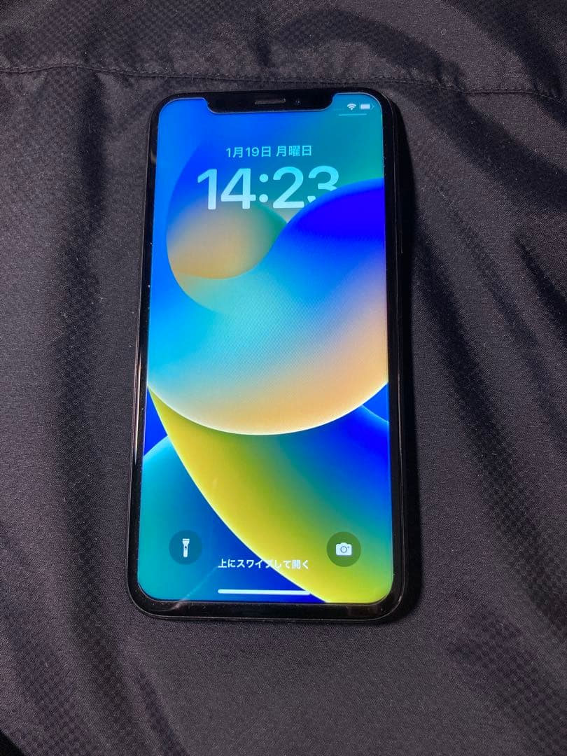 Apple iPhone X 64GB SiMフリー
