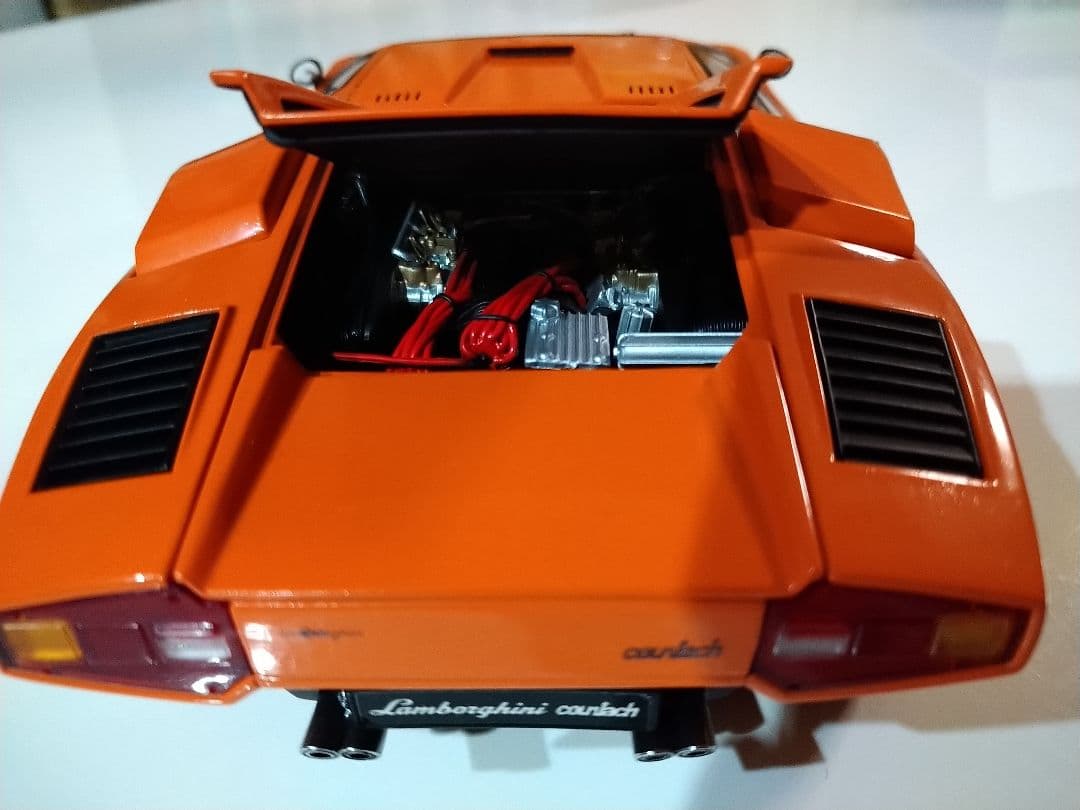 車　ＫＹＯＳＨＯ　1/18　ランボルギーニ　カウンタック　ＬＰ４００　ミニカー