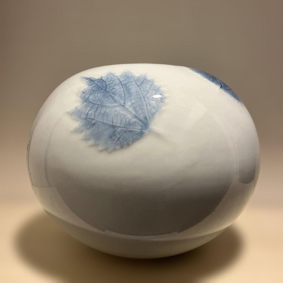 木の葉模様　壺