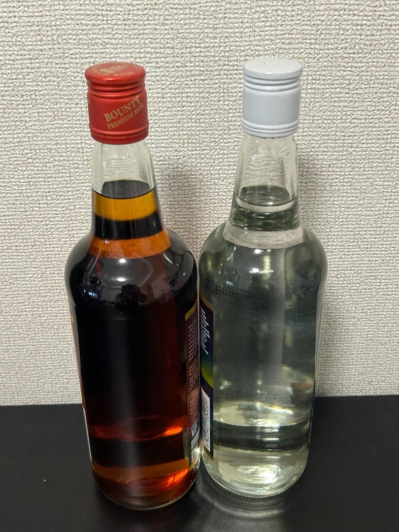 [新品未開封・希少] フィジー Bounty ダークラムとホワイトラムセット