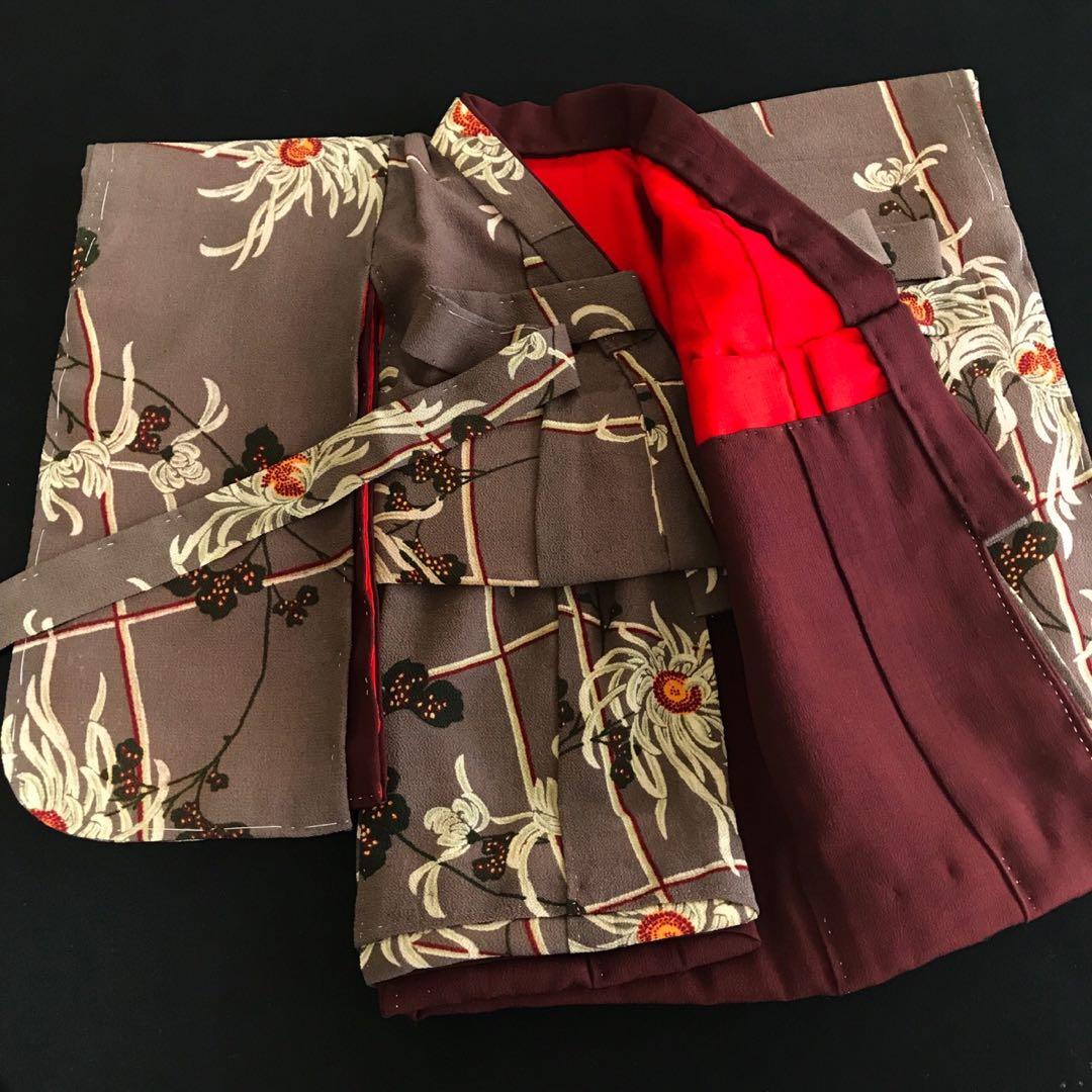 ＊ 市松人形 15号 縮緬 アンティーク 着物 帯 ＊ 菊