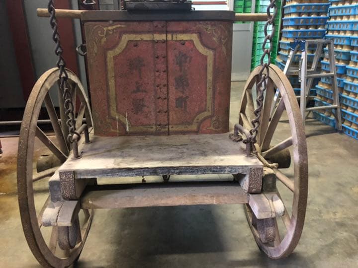 レトロ　消防ポンプ