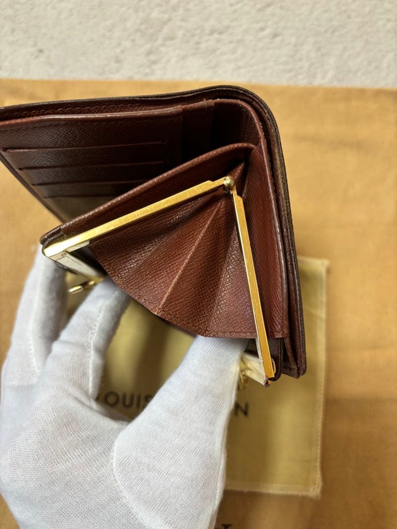 R*E様 LOUIS VUITTON 二つ折り財布 モノグラム　ポルトモネビエヴ