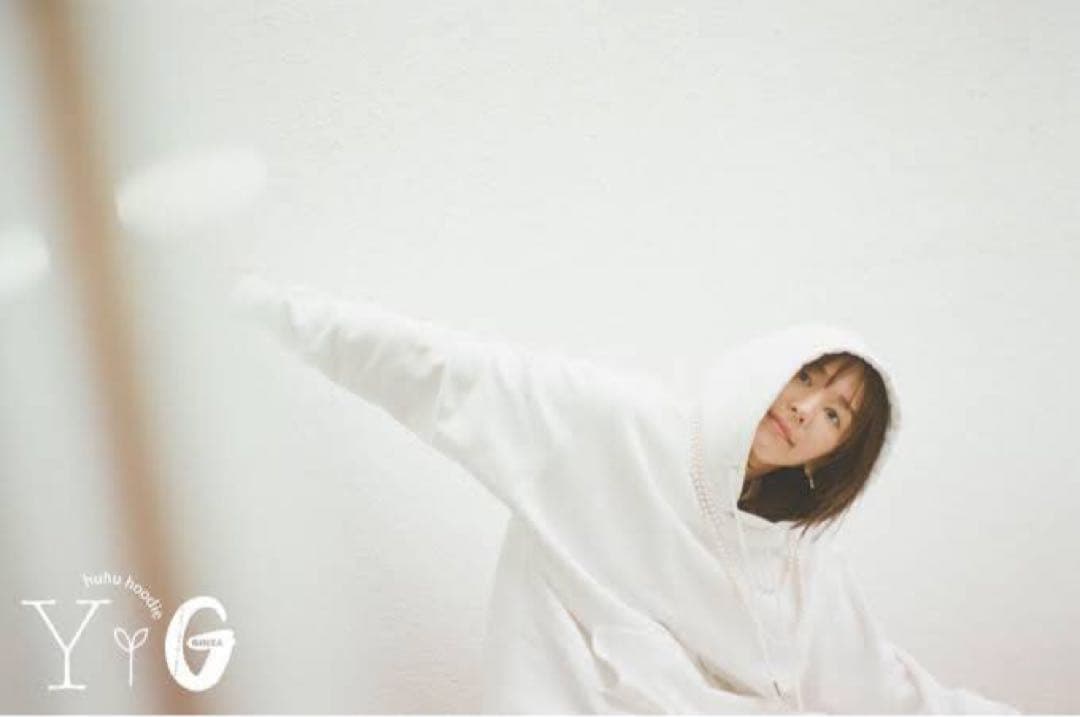 新垣結衣 huhuフーディー パーカー GINZA
