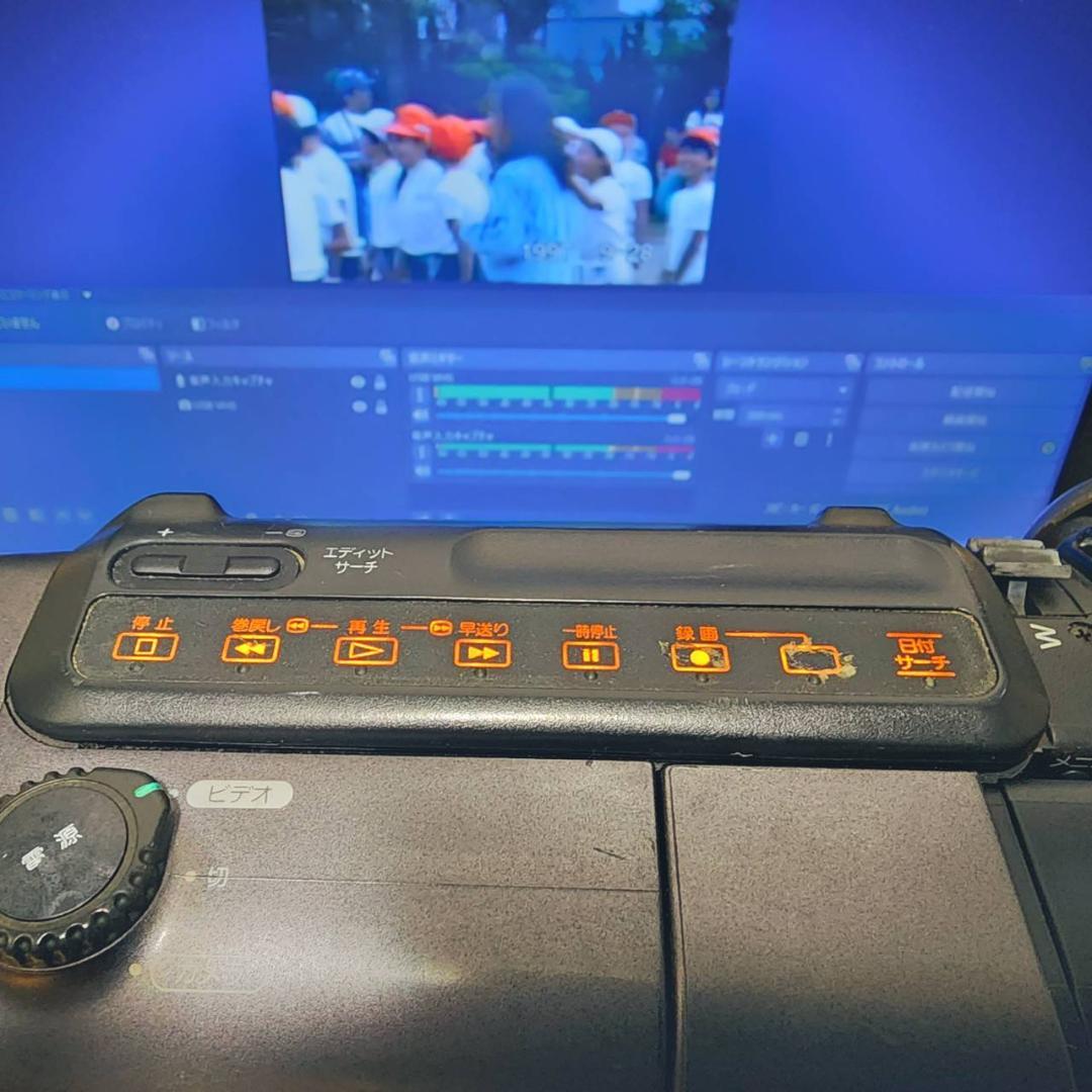 【動作確認済】SONY Hi8 高画質 8ミリ ビデオカメラ CCD-TR3