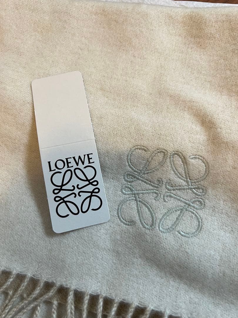 【ぷー】LOEWE バイカラー　マフラー　新品未使用
