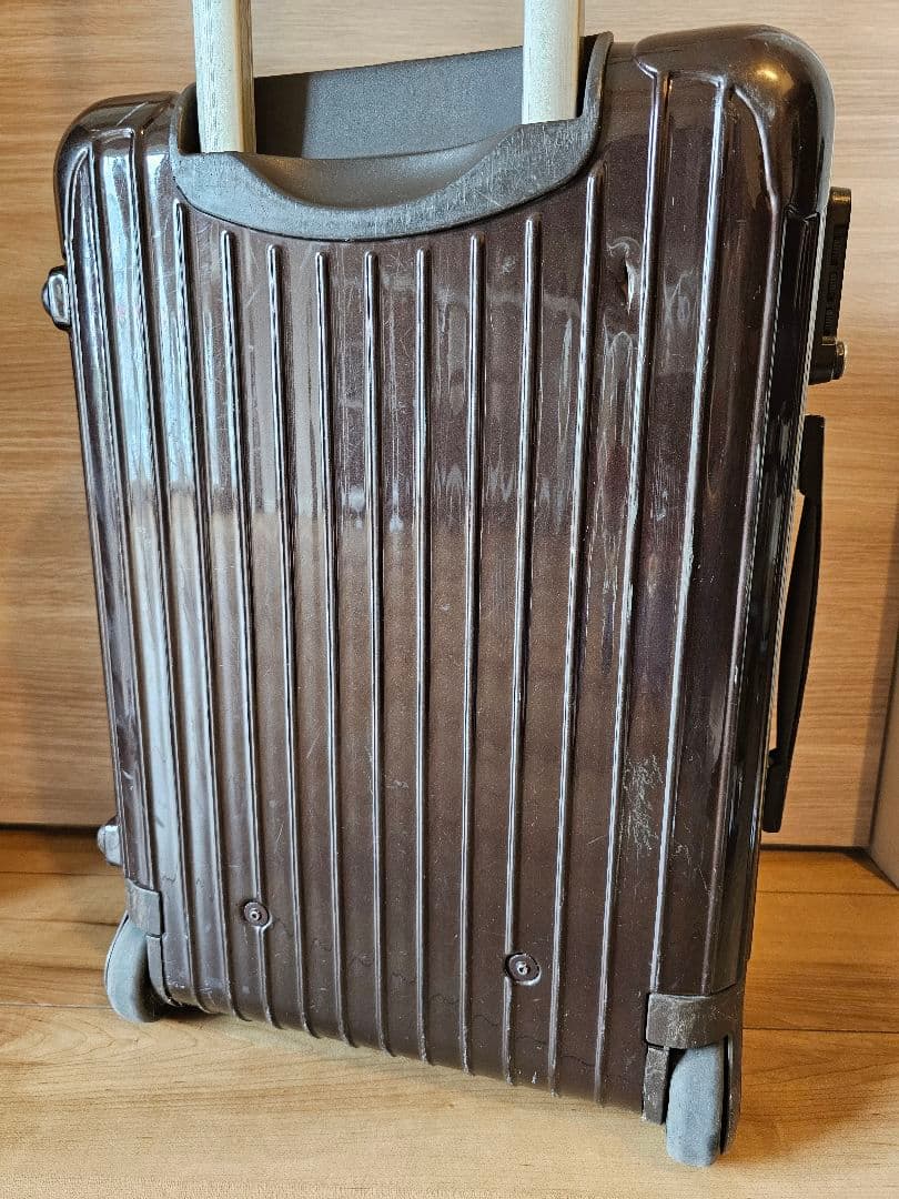 RIMOWA リモワ デラックス 32L（機内持ち込みサイズ）2012年購入
