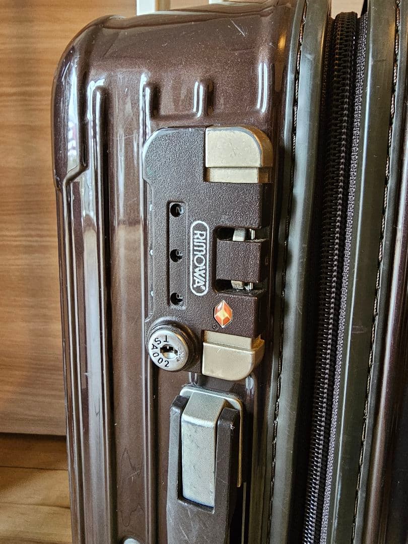 RIMOWA リモワ デラックス 32L（機内持ち込みサイズ）2012年購入