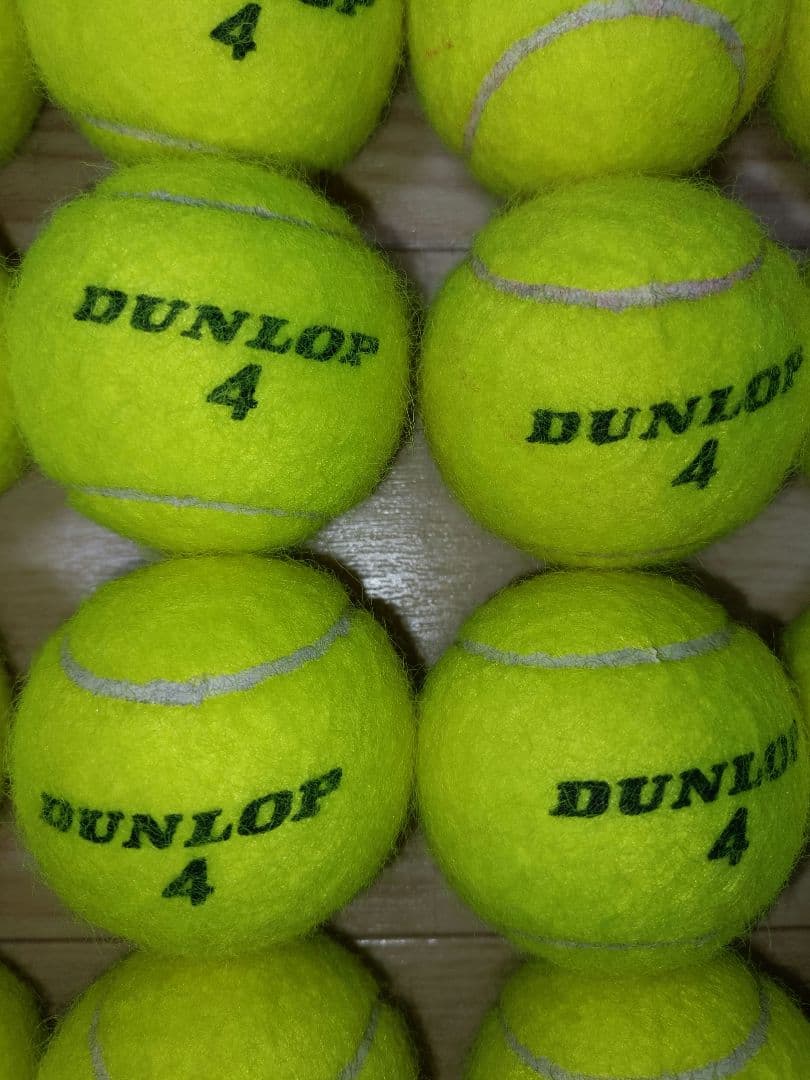 ★値下げ中★超美品！★おすすめ★硬式テニスボール(約60球) DUNLOP AO