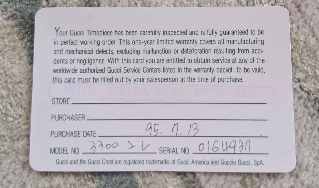 GUCCI　ダイヤ　レディース時計