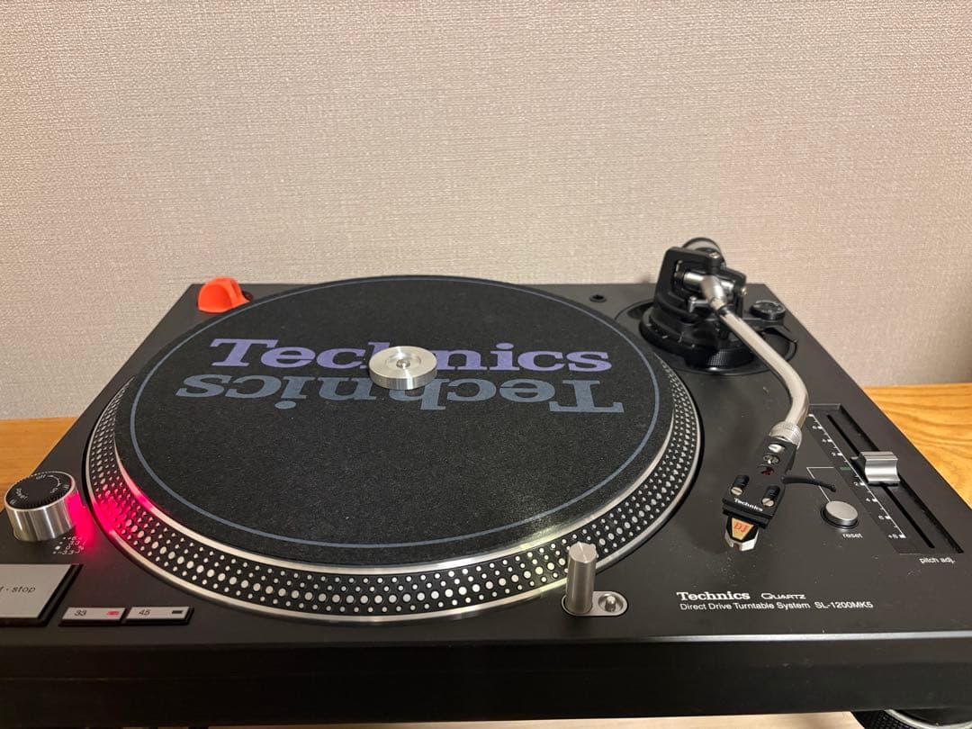 Technics SL-1200MK5 ターンテーブル　DJ テクニクス