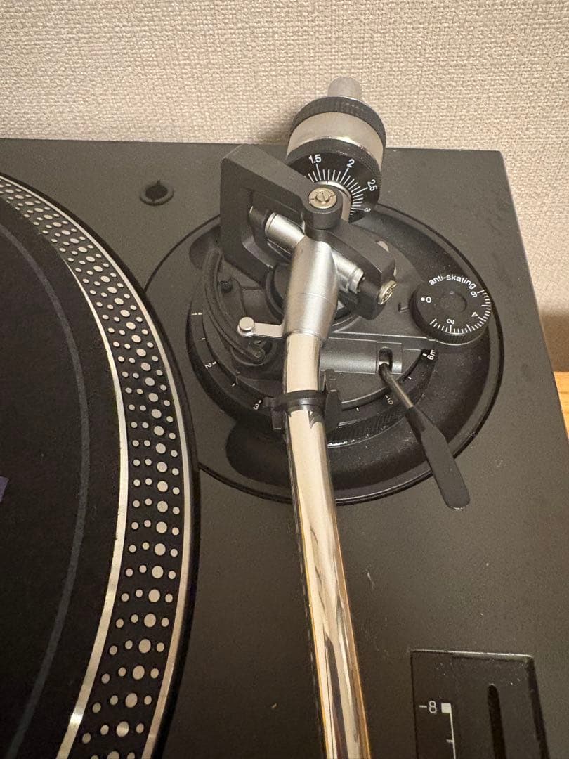 Technics SL-1200MK5 ターンテーブル　DJ テクニクス