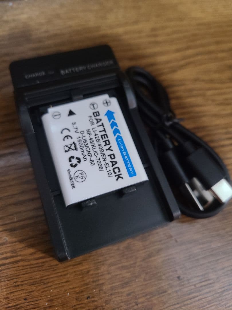 CASIO EXILIM コンパクトデジタルカメラ　ex-zs160