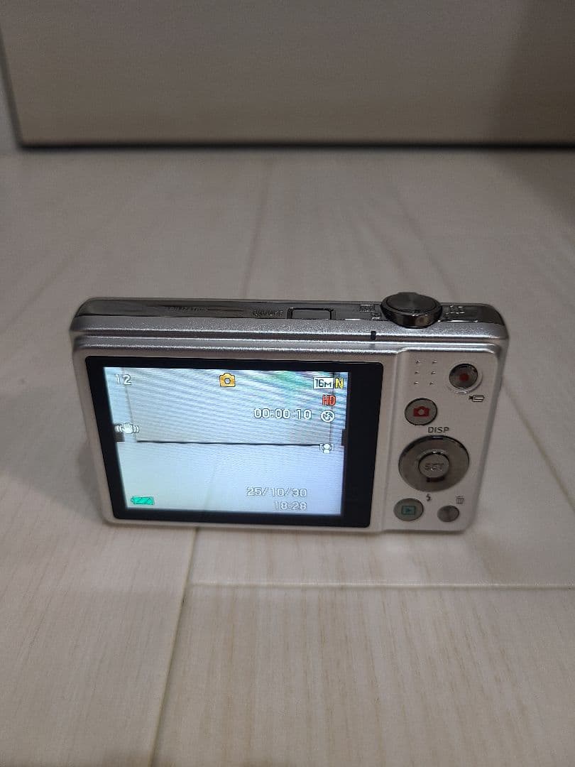 CASIO EXILIM コンパクトデジタルカメラ　ex-zs160