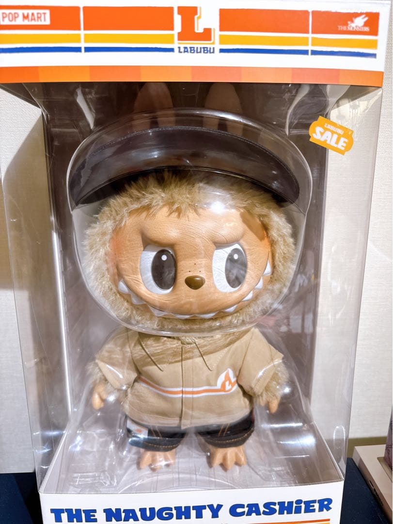 ラブブ The Naughty Cashier ぬいぐるみ LABUBU