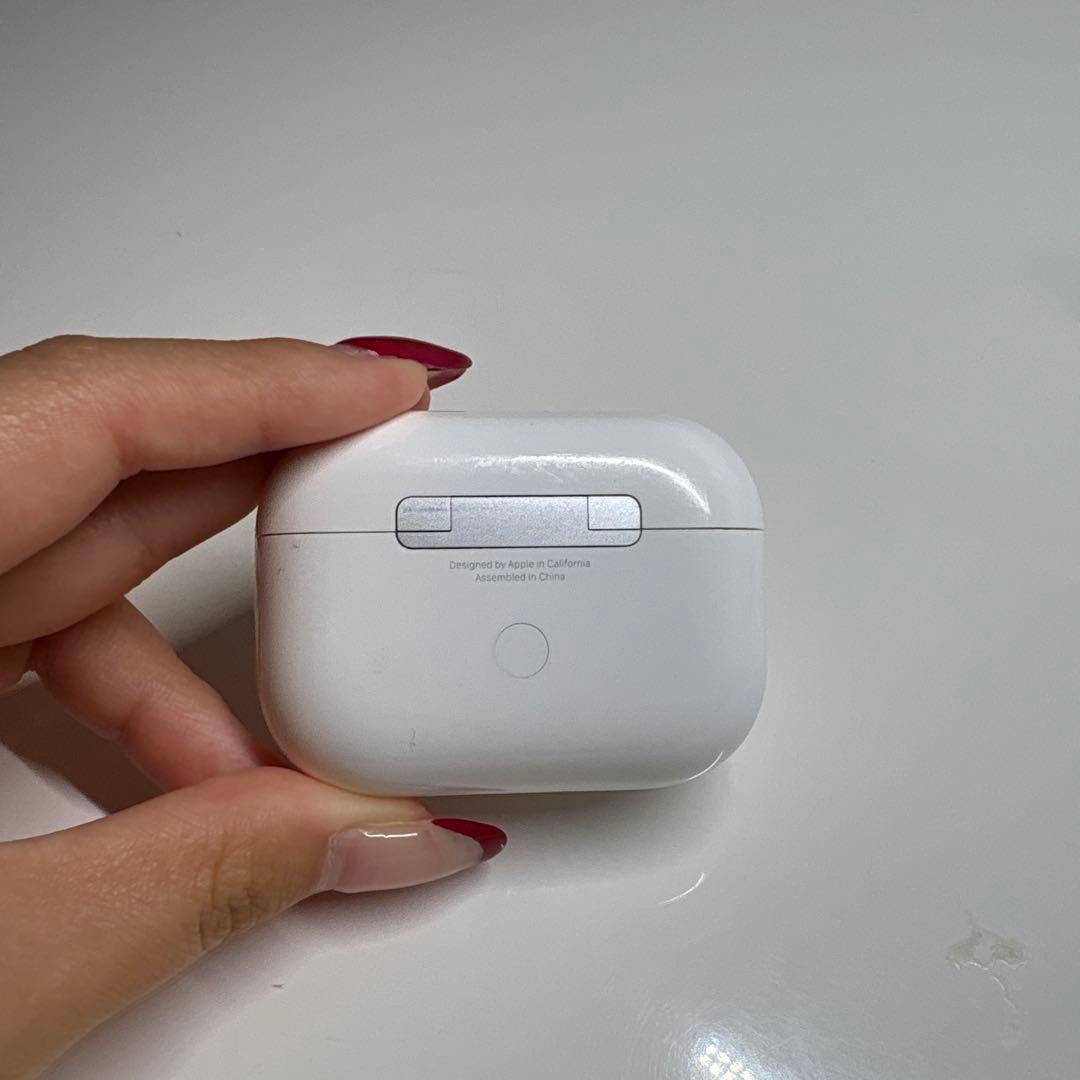 Apple AirPods 本体 充電ケース付き