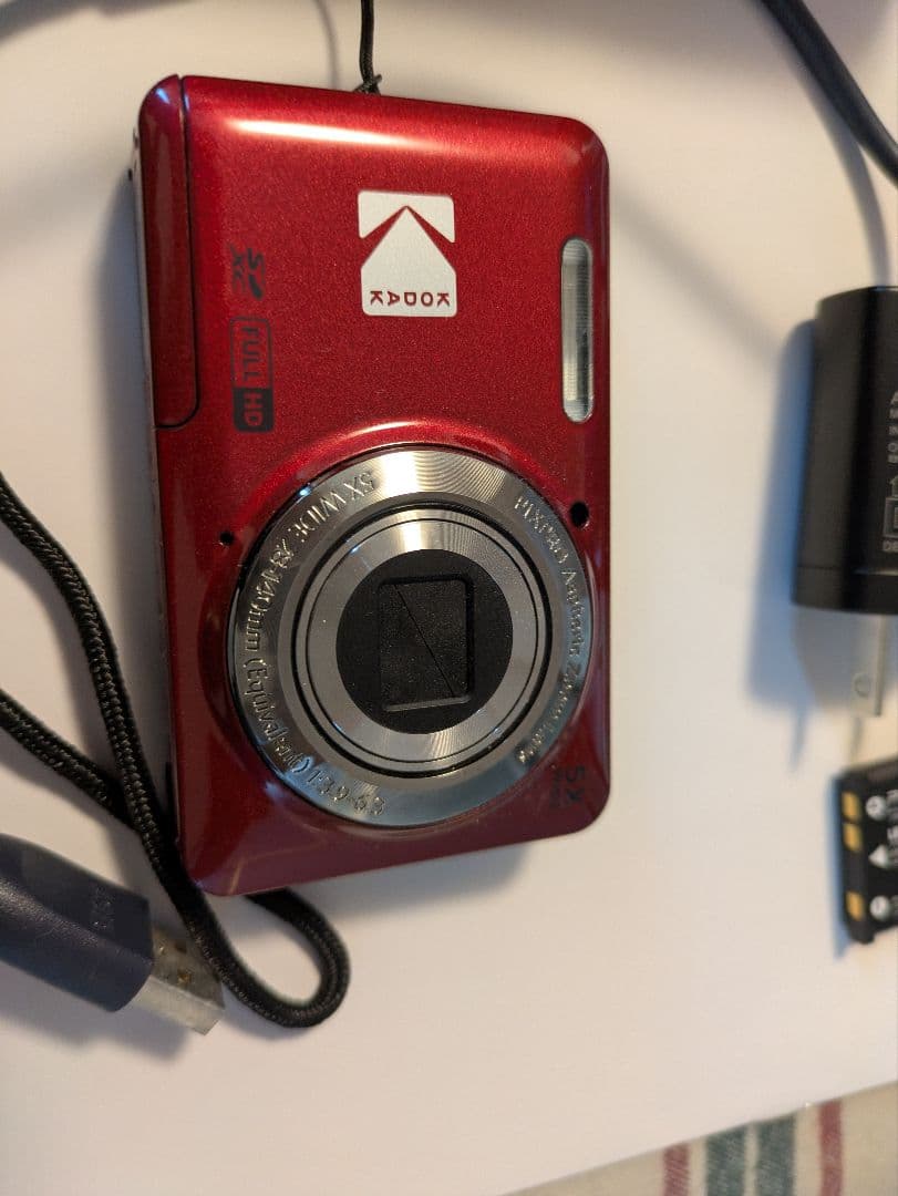 KODAK PIXPRO FZ55 レッド