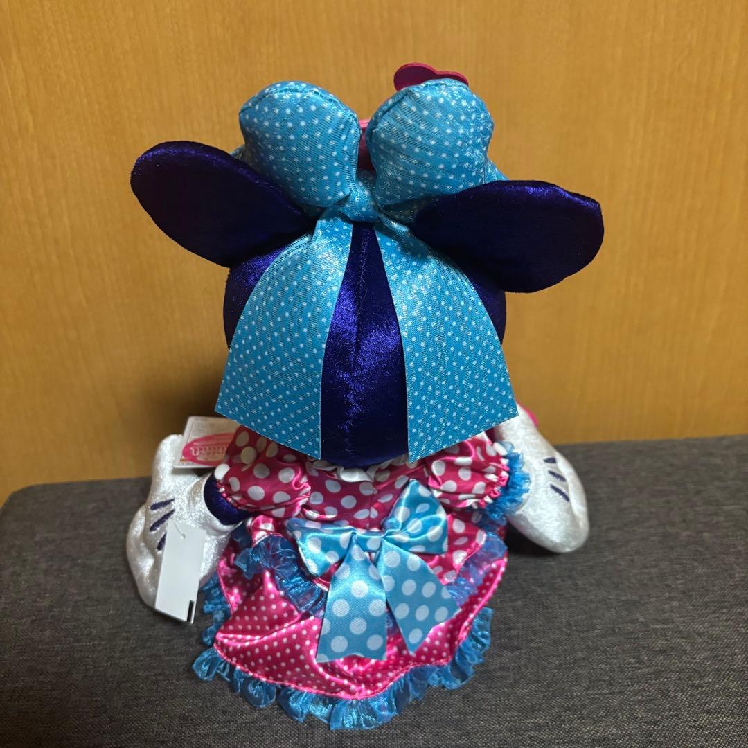 ディズニー　パルパルーザ　ミニー　ぬいぐるみ　新品