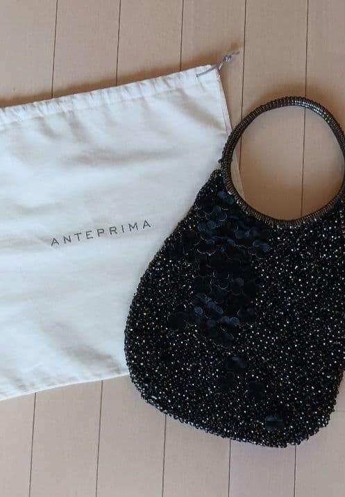 ANTEPRIMAアンテプリマ パーティーバッグ　黒