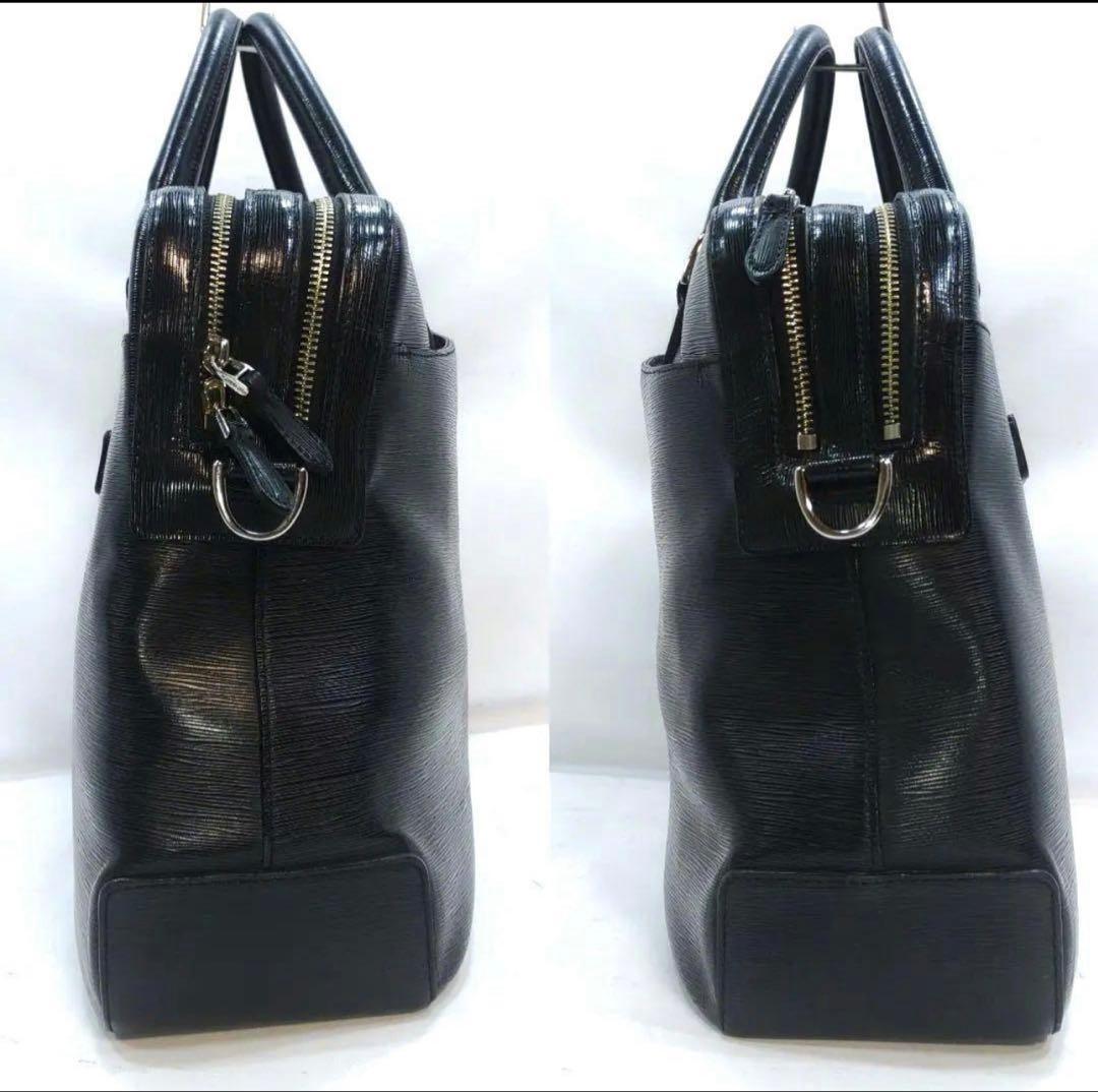 ペッレモルビダ キャピターノ 2室 ビジネスバッグ 2WAY ショルダー 黒