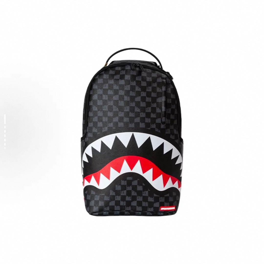 スケートボード sprayground
