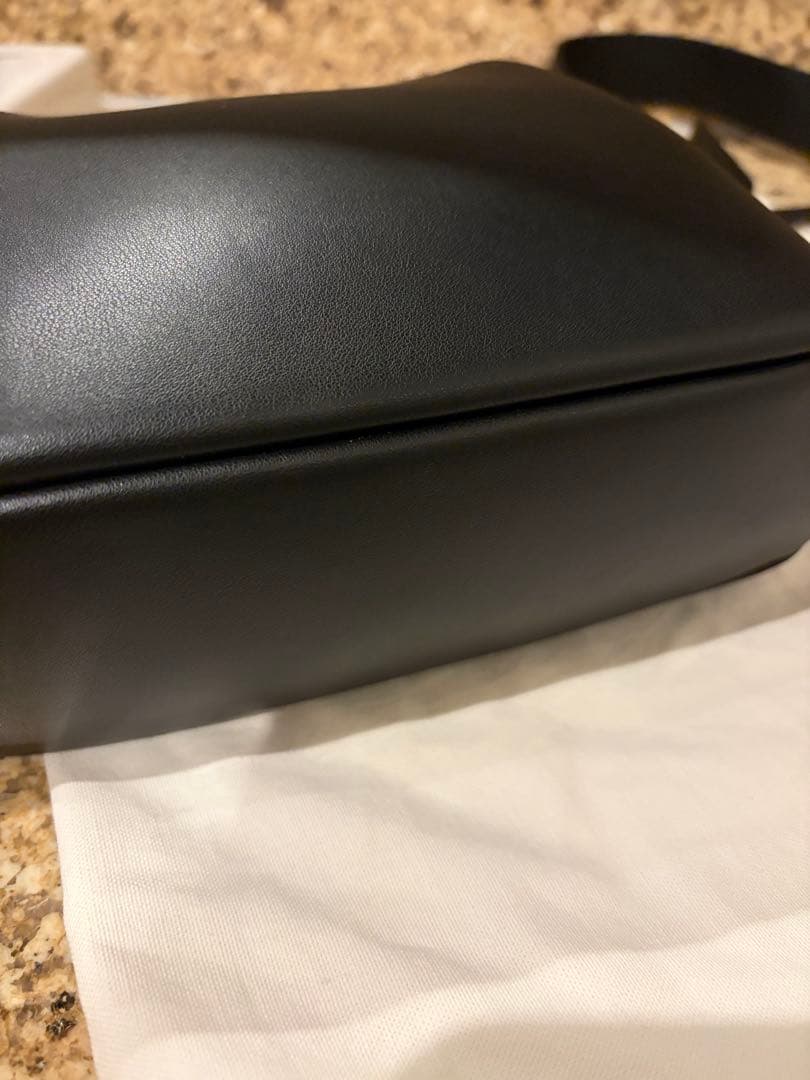 試着のみOSOI MINI BROT ブラック