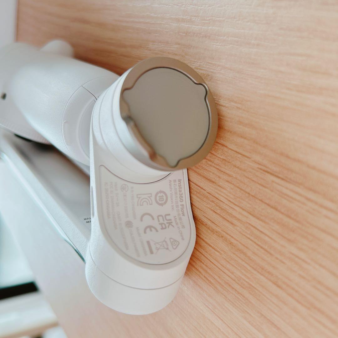 Insta360 Flow Standalone スマートフォン用ジンバル