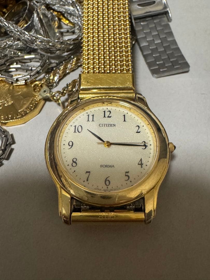 ラ*ン様 遺品整理 アクセサリー 時計