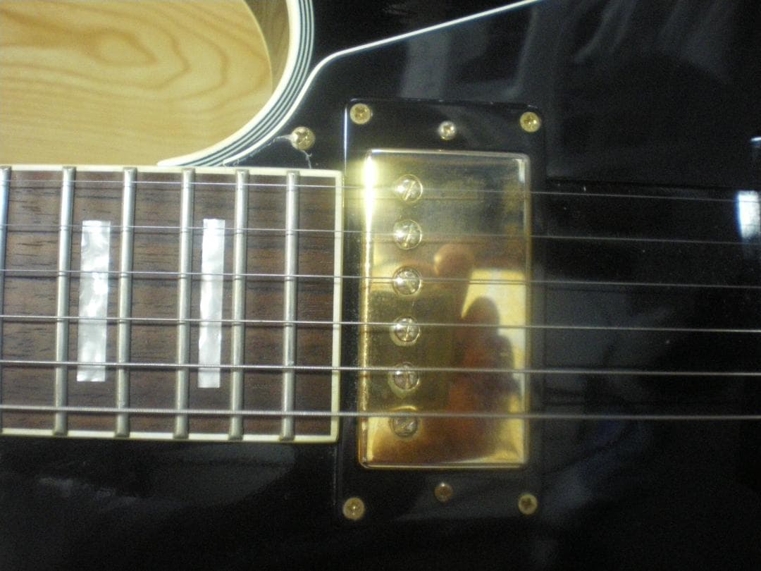 BUSKER'S ブラックレスポールエレキギター