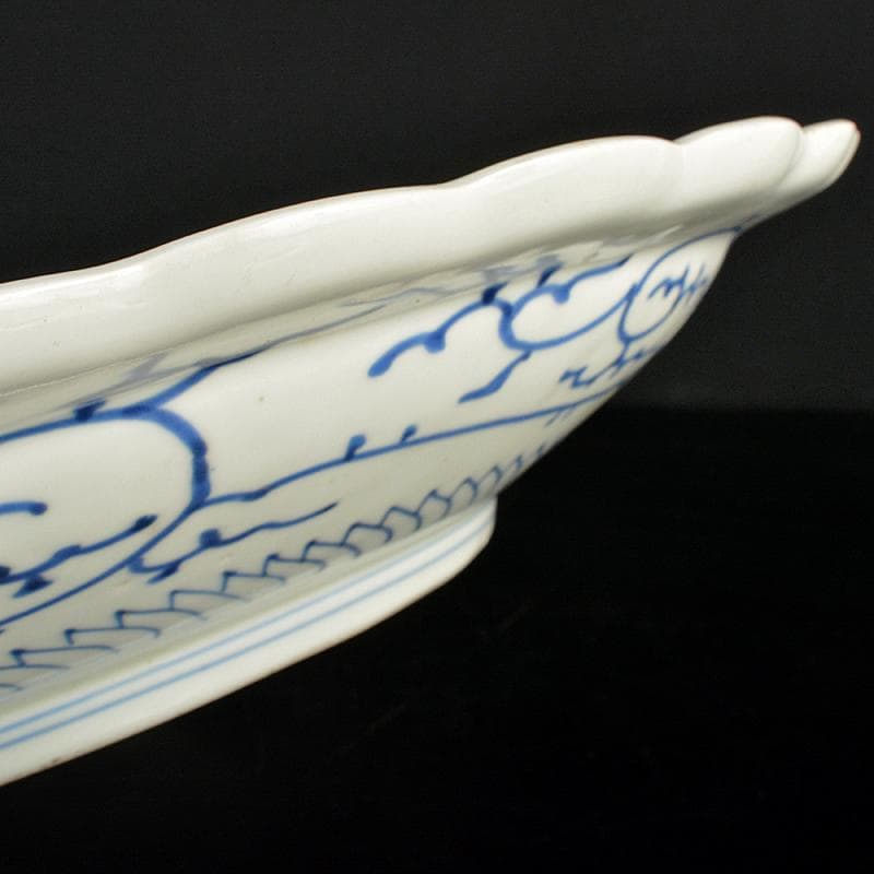 伊万里焼　古伊万里　成化年製款　染付　花蝶文　輪花皿　大皿　V　R5965B