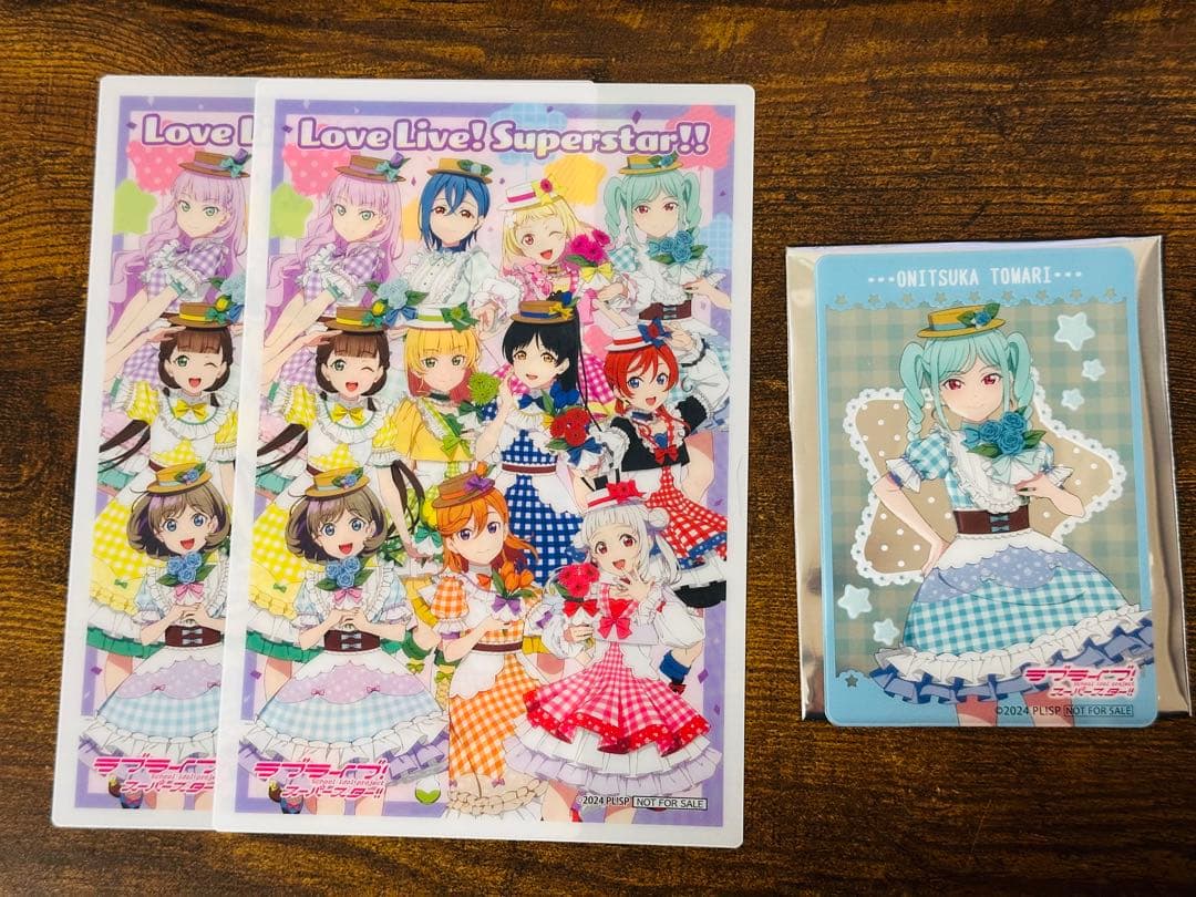 ラブライブLiella！鬼塚冬毬　GIGOコラボ缶バッジ+特典クリアカード