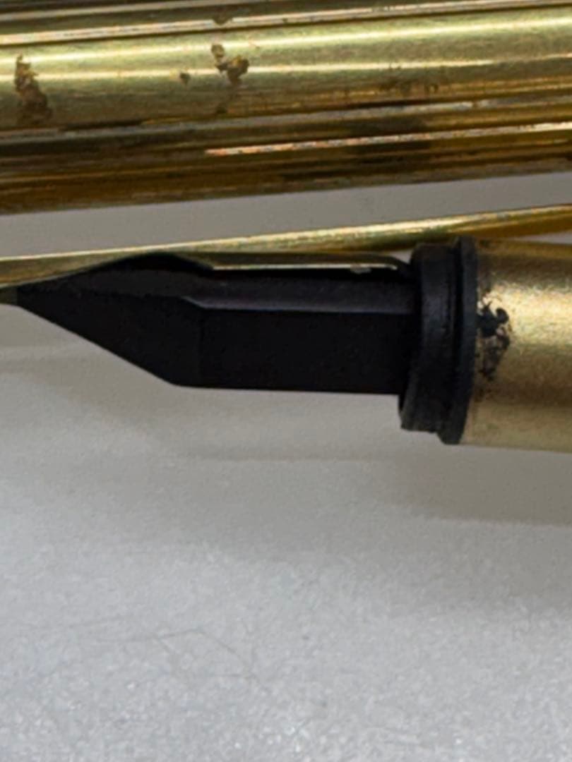 モンブラン・ゴールド万年筆・インク無し・中古品