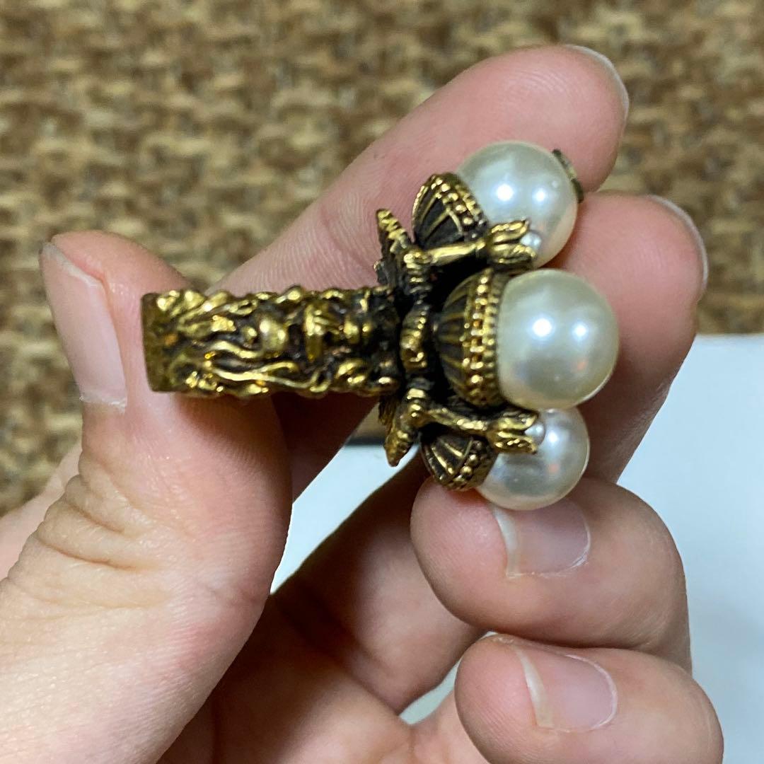 希少　gucci パールリング