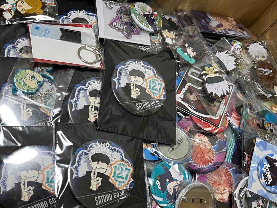 ノンジャンル　アニメグッズ　大量まとめ売り　1400点以上