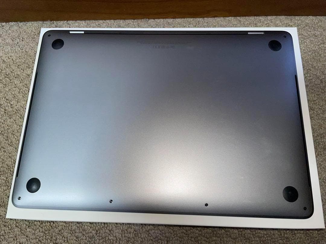 MacBook Pro (13インチ, 2017, ポート×4, US配列)