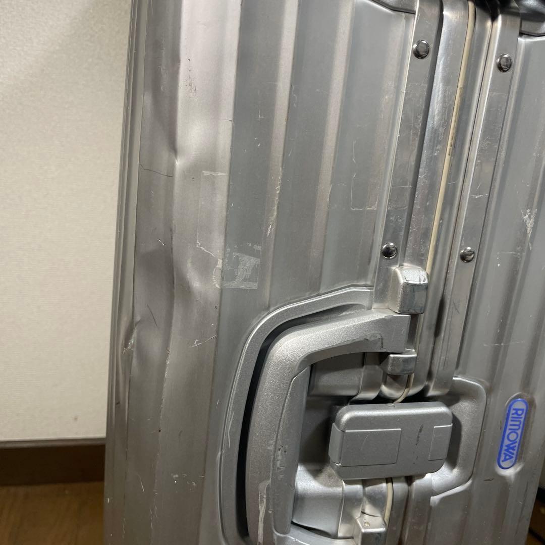 A*k様 RIMOWA シルバー大型キャリーケース