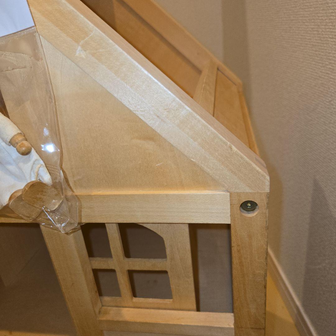 【廃盤】ボーネルンド　ドールハウス　人形　家具一式セット付き