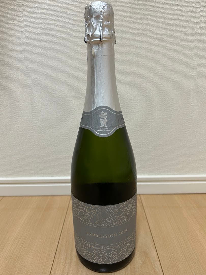 未開栓 七賢 expression 2019 スパークリング日本酒キースへリング