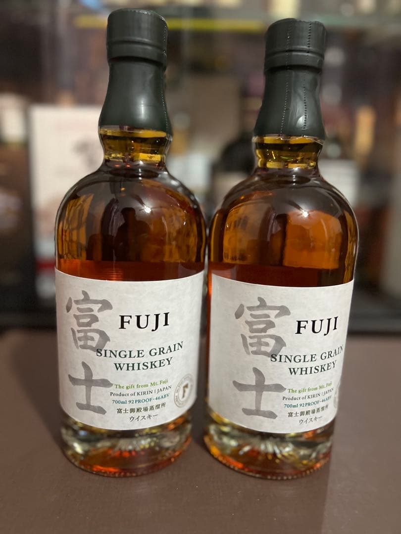 富士 シングルモルトジャパニーズウイスキー 700ml 2本