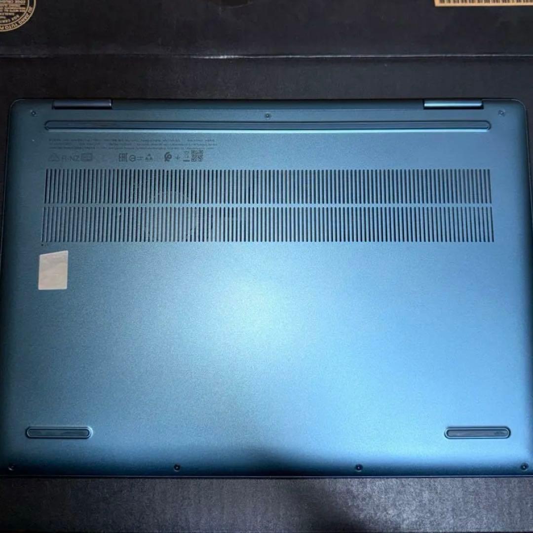 美品 Lenovo Yoga7 Gen8 i7/16G/512G デジタルペン