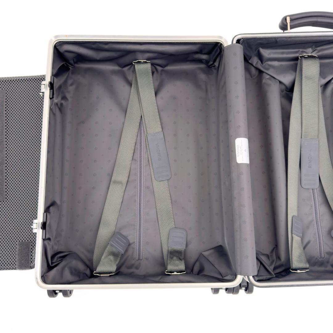 極美品 リモワ クラシックキャビン 36L 4輪 機内持ち込み TSAロック