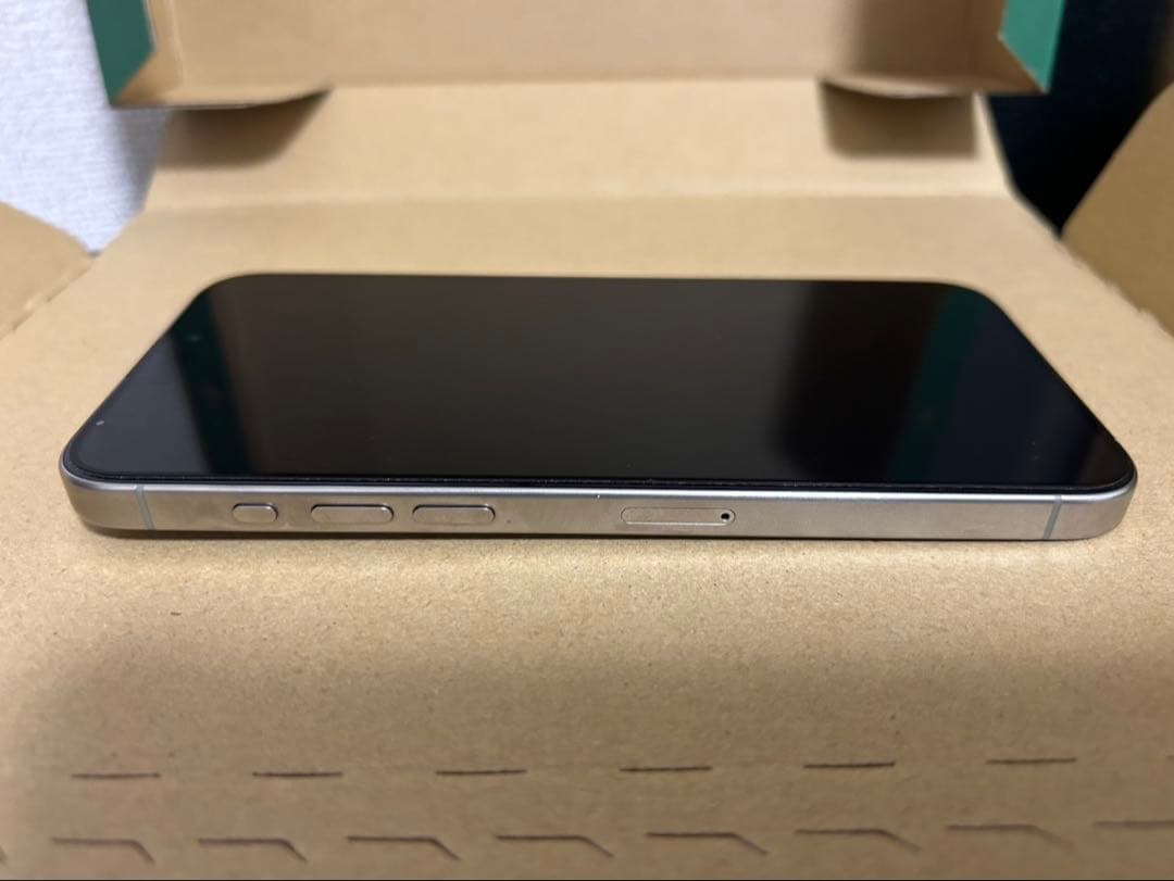 iPhone15Pro Max 極美品　12/7まで価格　値引き不可