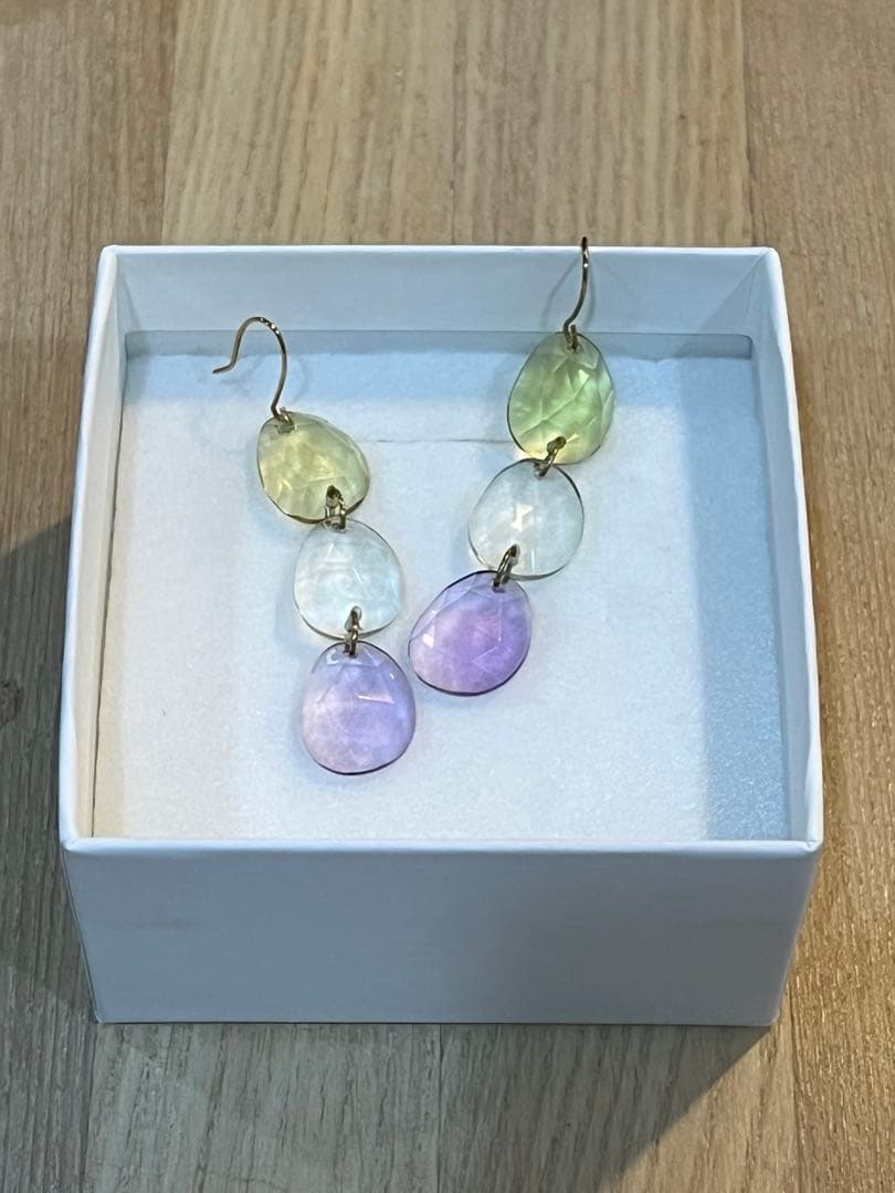 ステラハリウッド　神崎恵コラボピアス