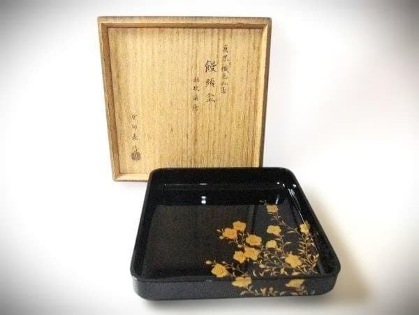 真黒蝋色塗 饅頭盆 桔梗蒔絵 金蒔絵 塗師「表哲」本漆器 時代物 骨董 美品