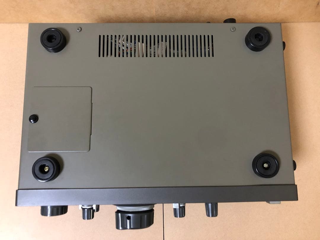 YAESU FRG-7700 受信機