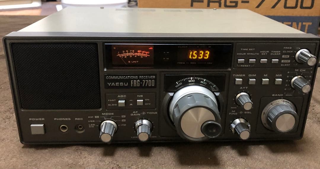 YAESU FRG-7700 受信機