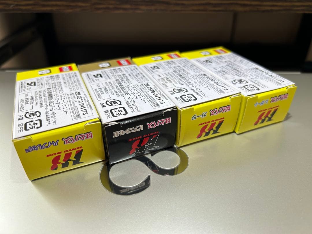 トミカ　はとバス　７台セット