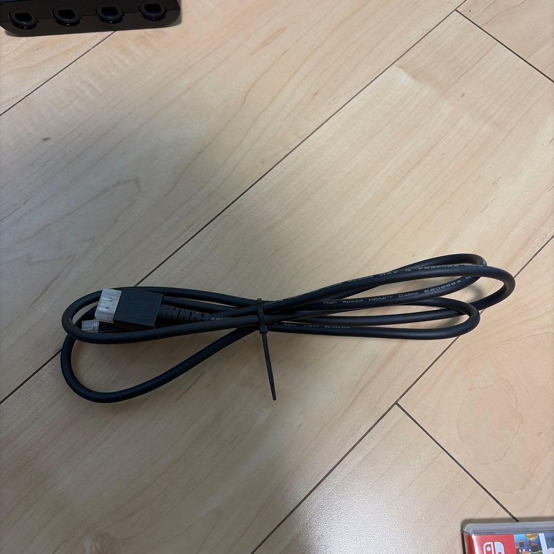 Nintendo Switch 本体 + Joy-Con + ゲーム2本