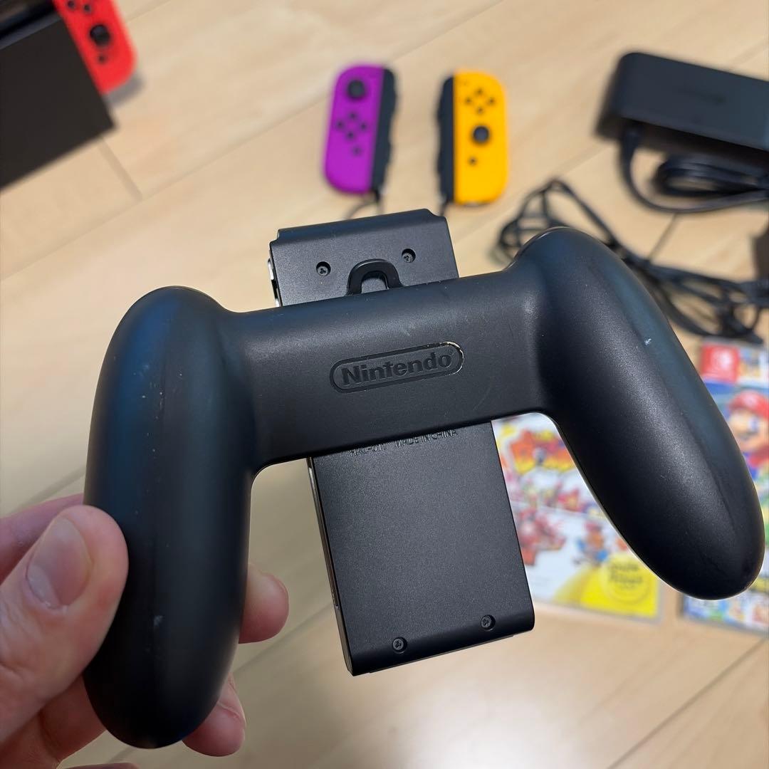 Nintendo Switch 本体 + Joy-Con + ゲーム2本