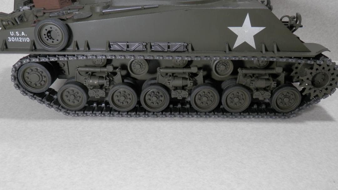 １／１６スケール　RC戦車組立済み　Ｍ４シャーマン　フルオペ　２ｃｈプロポ付き